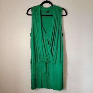 Venus Green Short Sleeve V-neck Drape Dress | Size 16